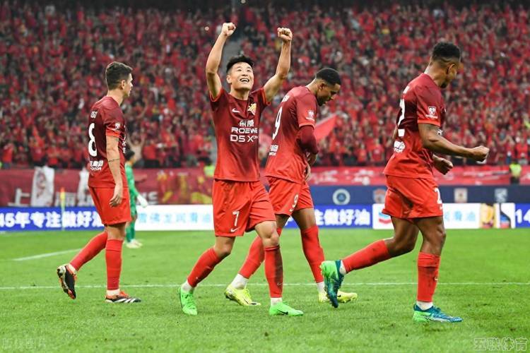 九游官网入口地址-赛地聚焦：亚冠关键时刻热度飙升，武汉三镇手感冰凉，震撼外界，高层口径保持一致的简单介绍